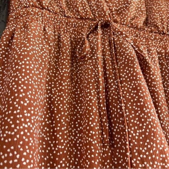 Luxxel Romper Size Small Deep V-Neck All Over Heart Print - Picture 3 of 8